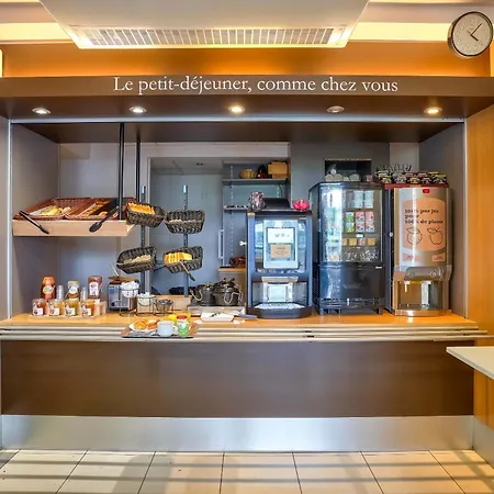 B&B Hotel Herblay Эрбле