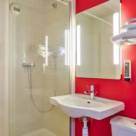 מלון B&B Hotel Herblay הרבלאי