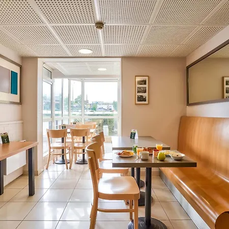 B&B Hôtel Herblay 2*