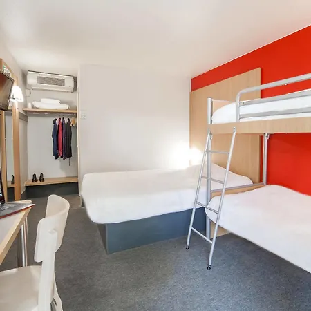 B&B Hotel Herblay הרבלאי