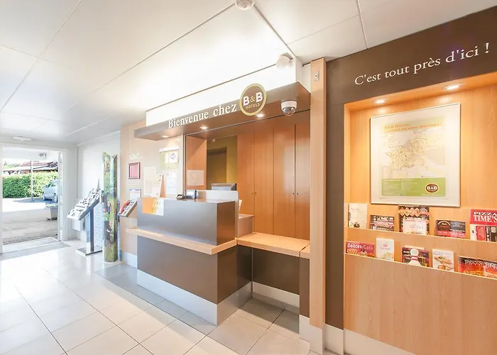 B&B Hotel Herblay 2*