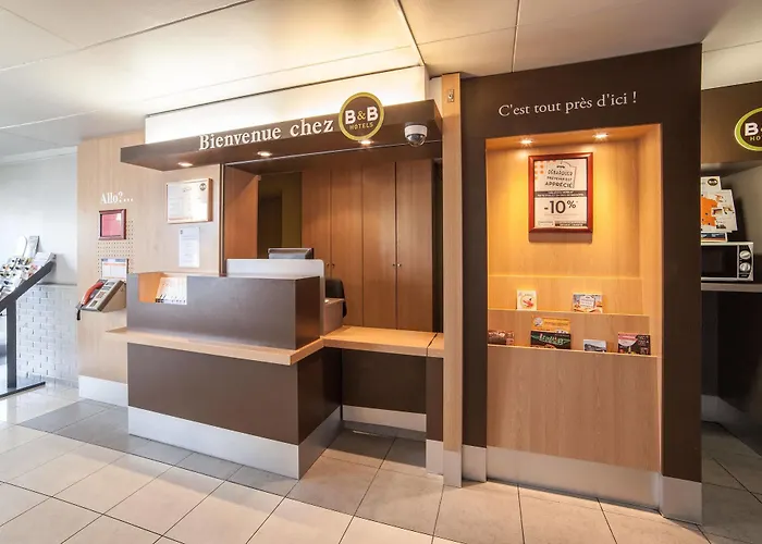 Отель B&B Hotel Herblay Эрбле